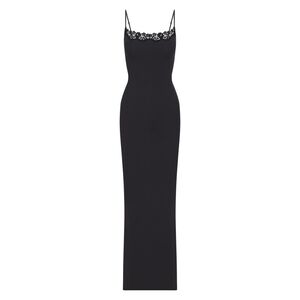 1. NWT SKIMS FITS EVERYBODY CORDED LACE LONG SLIP DRESS